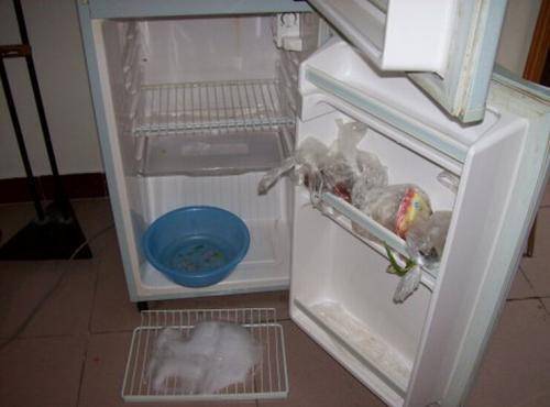 冰箱压缩机工作但不制冷是怎么回事